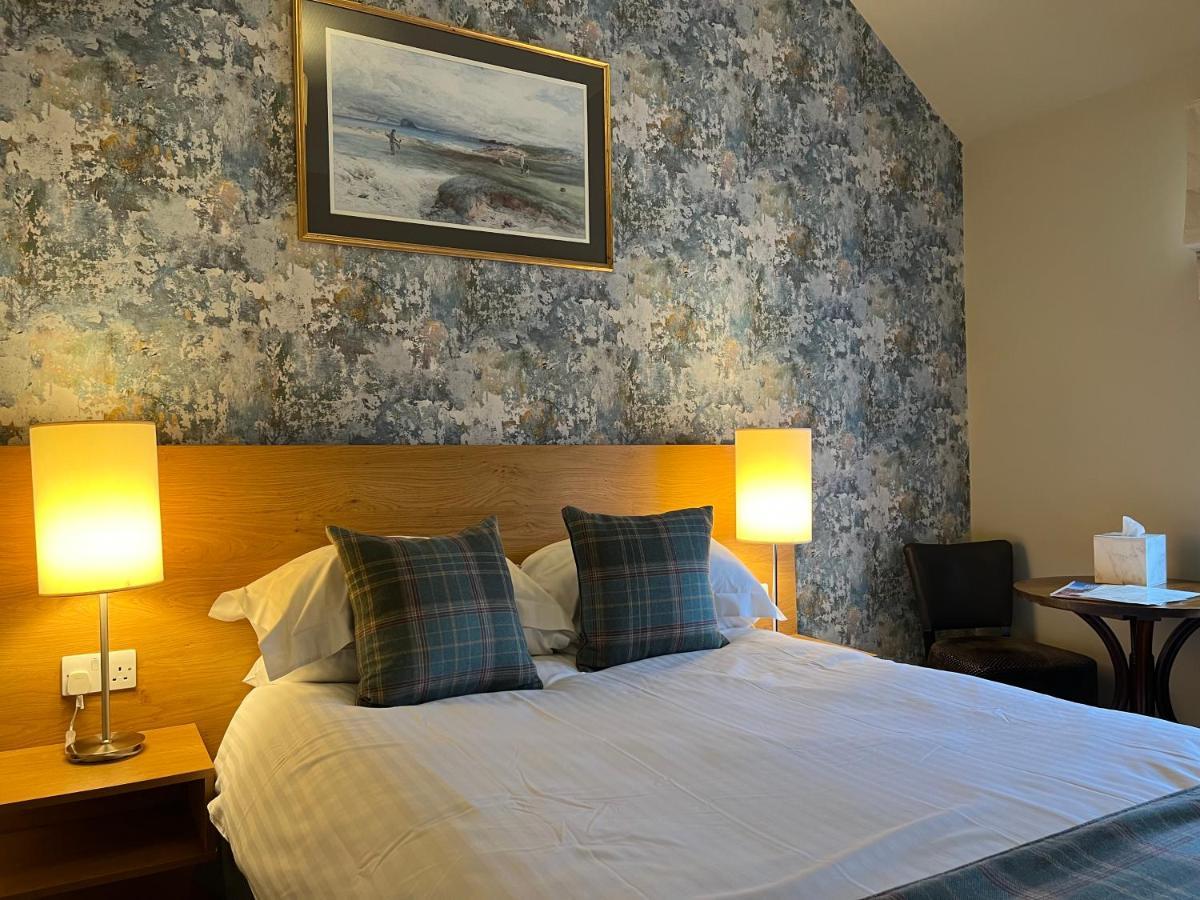 Hotel Old